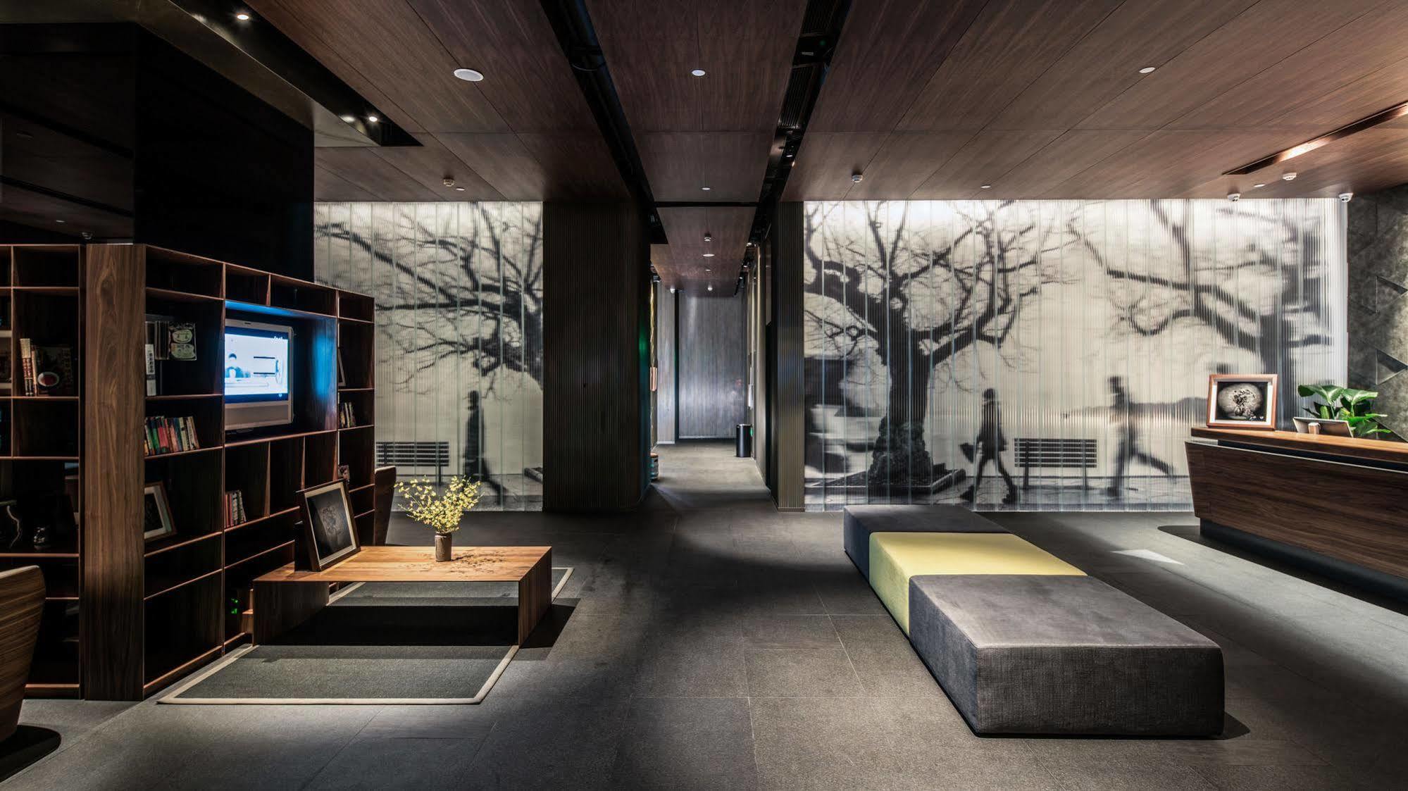 The Nook - A Design Hotel, Near Subway Отель 5*